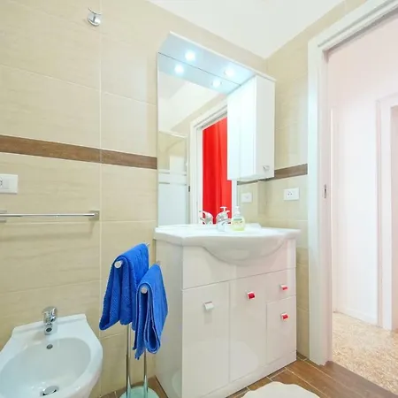 شقة Dolcevita N 372 البندقية